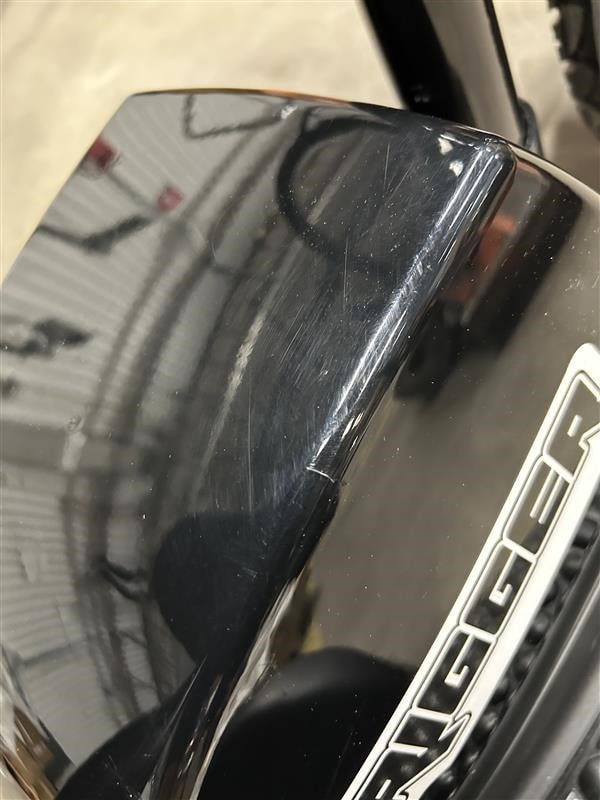 Fyndex - Trehjulig scooter Trigger, 500W - Svart
